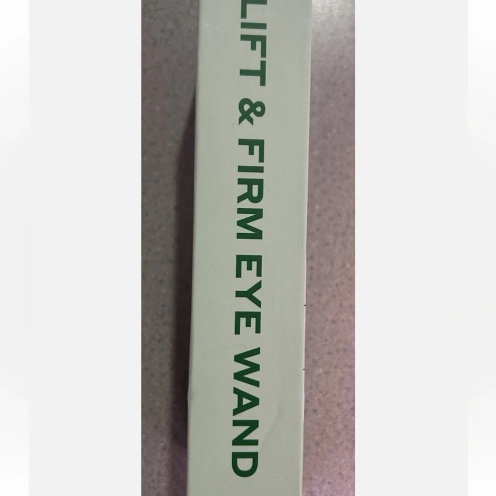 Mario Badescu lift & firm eye wand NIB